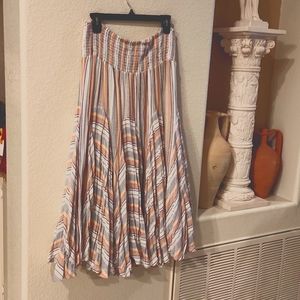 Skirt with  wide elastic waist band, brand is Philosophy by republic clothing.